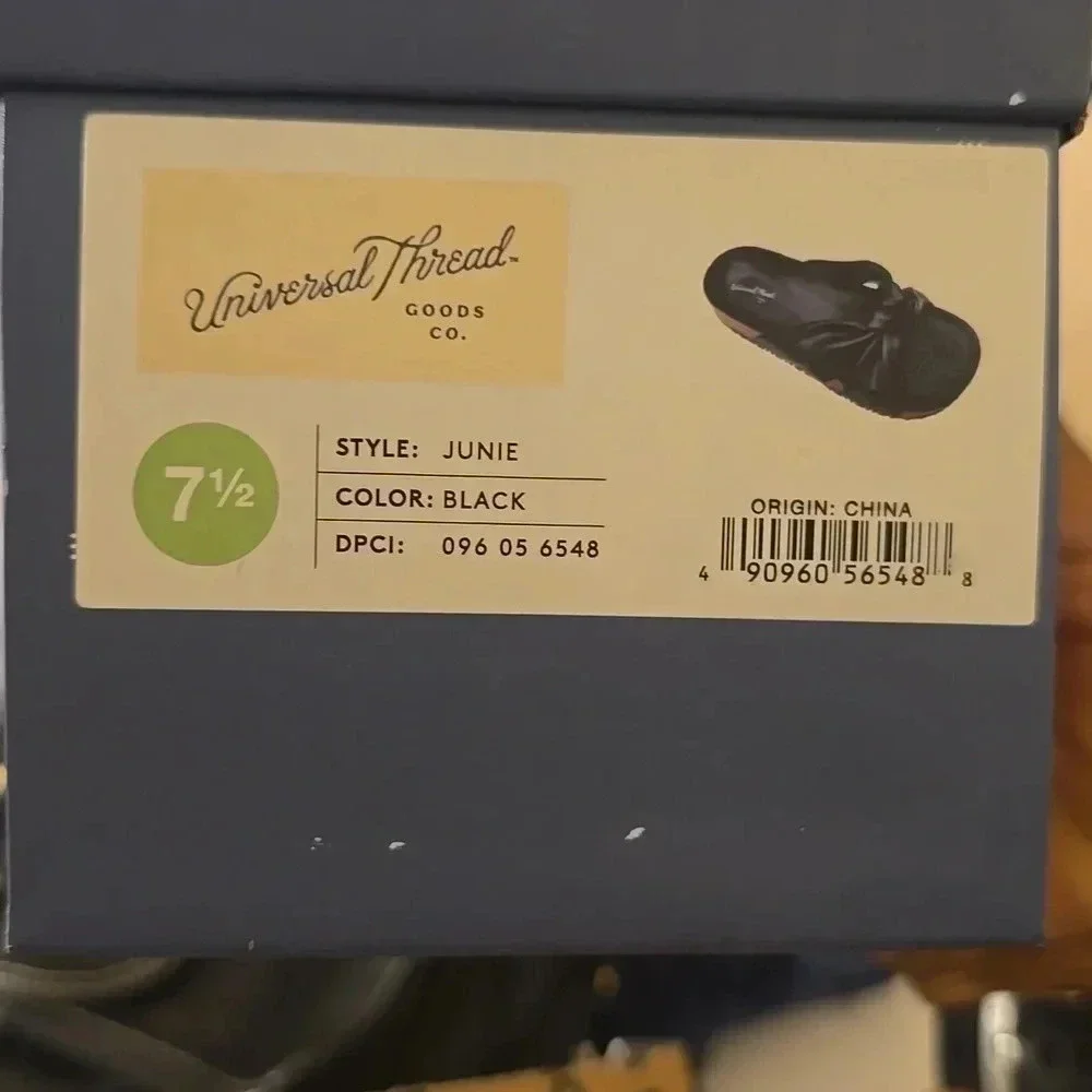 Universal Thread |Junie knotted Footbed Sandals | Size 7.5 | Black